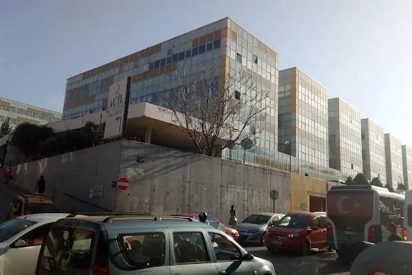 İzmir Atatürk Eğitim ve Araştırma Hastanesi - Resim 4