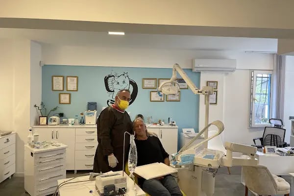 Diş Hastalıkları Ve Tedavisi Uzmanı Dr.Dt.HAKAN AKTÜRK - Resim 10
