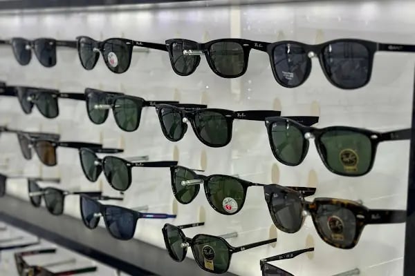 Real Optik Karataş - Resim 20