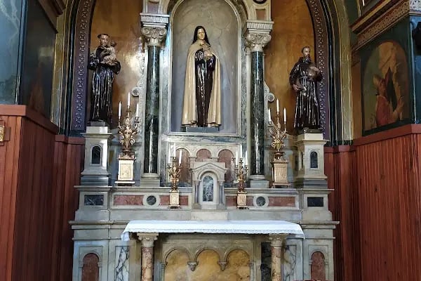 Aziz Polikarp Katolik Kilisesi + St. Polycarp Catholic Church - Resim 6