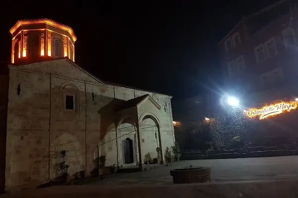 St. Michael Kilisesi - Resim 8