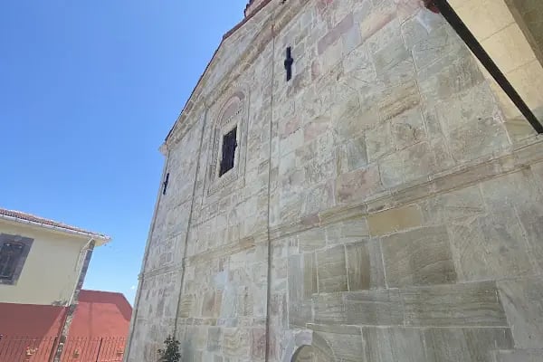 St. Michael Kilisesi - Resim 12