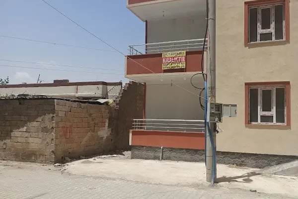 Şanlıpınar Emlak ve Rent a Car - Resim 3