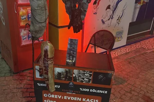 ALSANCAK AZAZİL KÖŞKÜ KORKU EVİ - Resim 16