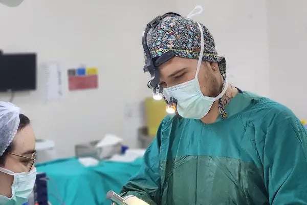 Op. Dr. Alper Derviş, Plastik Rekonstrüktif Ve Estetik Cerrahi - Resim 9