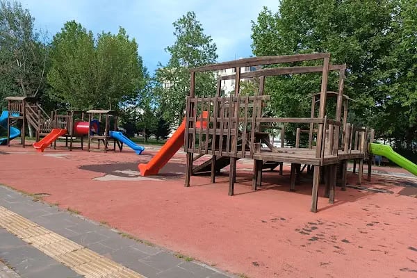Ayşe Şan Parkı - Resim 4