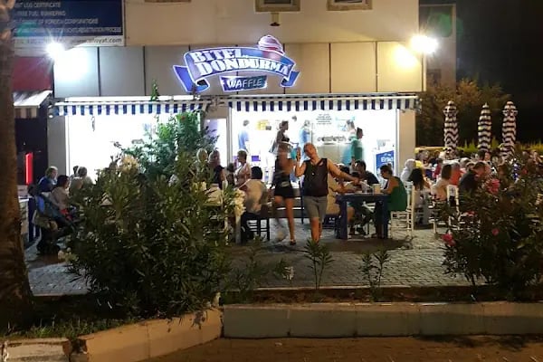 BİTEZ DONDURMA VE WAFFLE Turgutreis - Resim 18