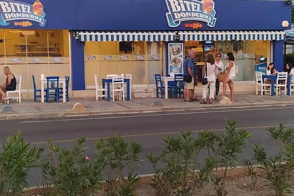 BİTEZ DONDURMA VE WAFFLE Turgutreis - Resim 11