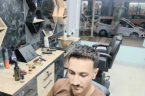 Sezgin Batumak Salon Talha erkek kuaförü - Resim 2