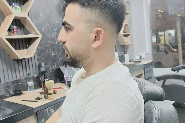 Sezgin Batumak Salon Talha erkek kuaförü - Resim 5