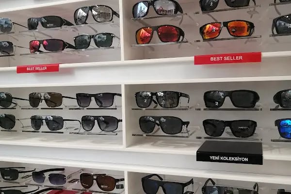 Emo Optik Alanya Cadde - Resim 4