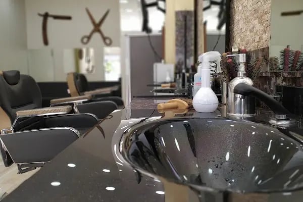 SALON ÇAGIN ERKEK KUAFÖRÜ - Resim 3