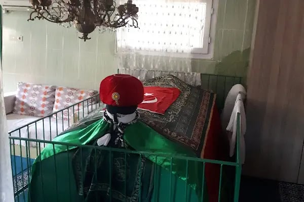 Zilli Baba Türbesi - Resim 19
