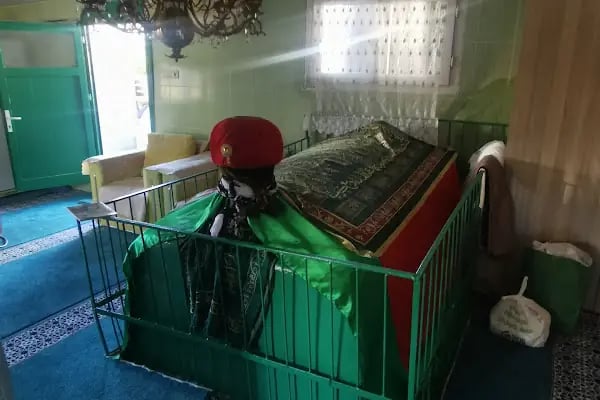 Zilli Baba Türbesi - Resim 18
