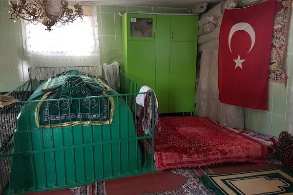 Zilli Baba Türbesi - Resim 20