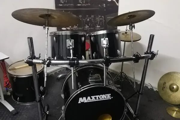 Solfej Müzik Sanat Merkezi Müzik Market - Resim 3