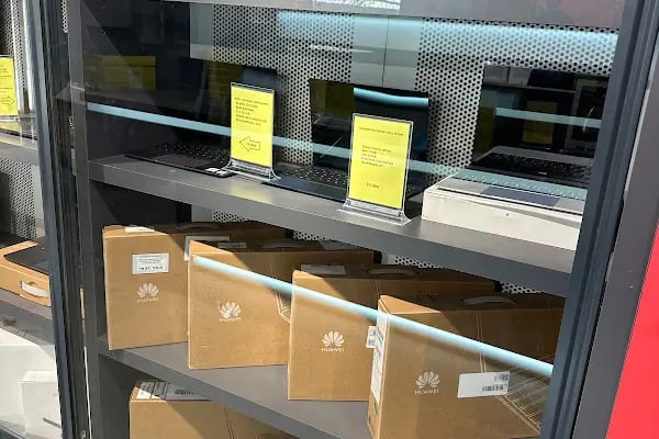 Baburtech Bilişim A.Ş. Bilgisayar Notebook Servis Onarım Laptop Yedek Parça - Resim 4