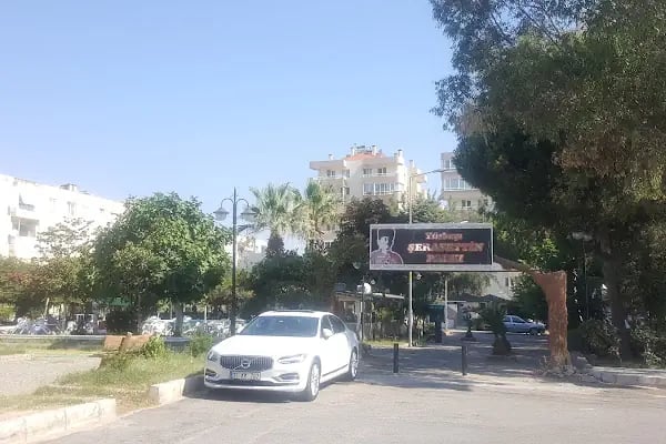Yüzbaşı Şerafettin Parkı - Resim 3