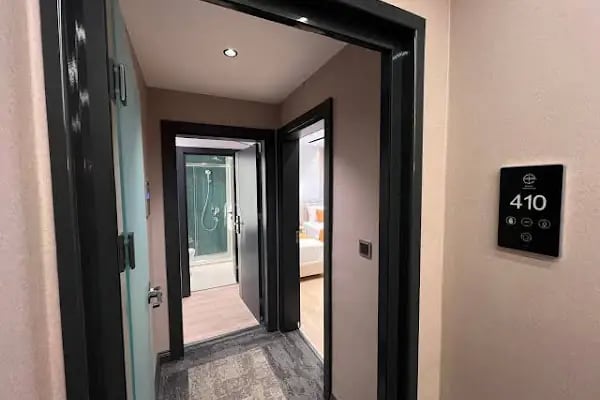 Elysian Airport Hotel - Resim 1
