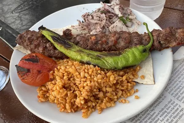 Ertaş Gaziantep Kebap - Resim 17