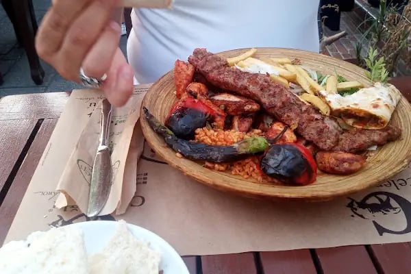 Ertaş Gaziantep Kebap - Resim 19