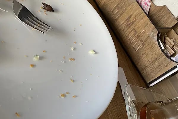 Bi Mola Cafe Bistro - Resim 5