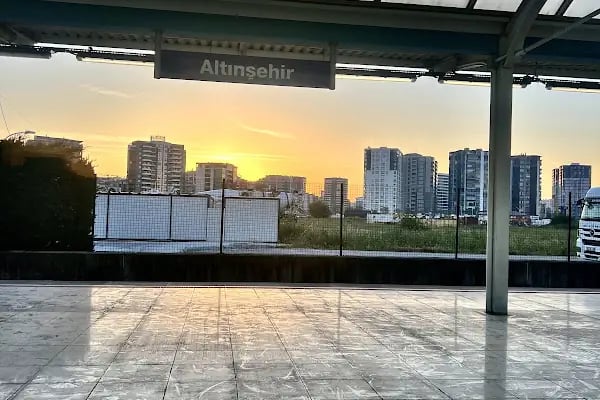 Altınşehir İstasyonu - Resim 5