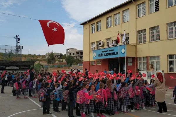 Elif İlkokulu - Resim 3