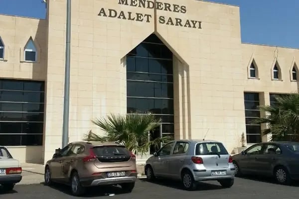 Menderes Adliyesi - Resim 16