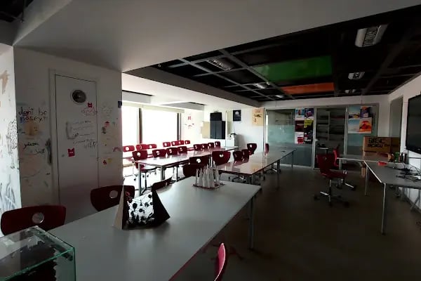 Bahçeşehir Üniversitesi Galata Yerleşkesi - Resim 15