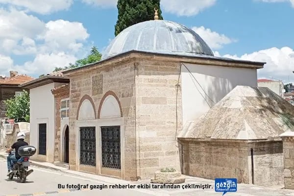 Hasan Sezai Hazretleri Türbesi - Resim 4