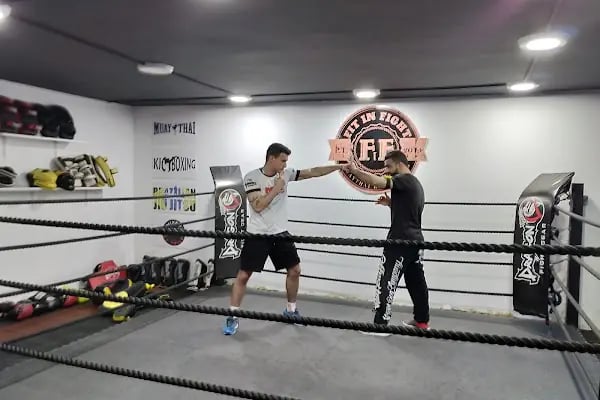 Fit in Fight - Resim 1
