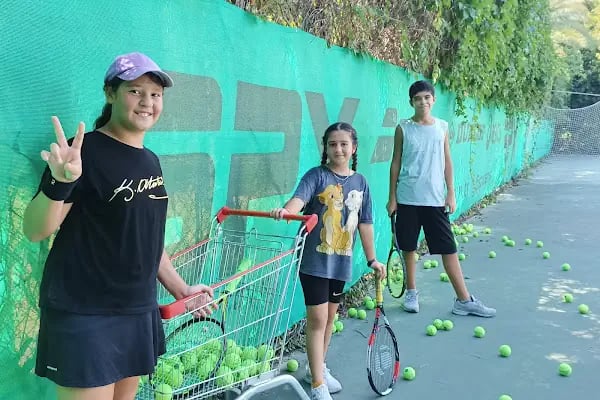 zirve tenis akademisi - Resim 11