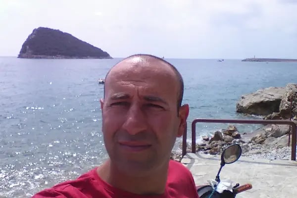 Yeşilbayır Şehit Er Tevfik Cebeci Stadyumu - Resim 18