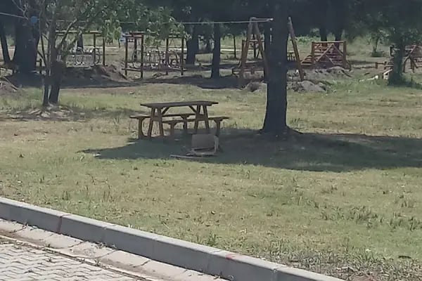 Altınova Hersek Plajı - Resim 10