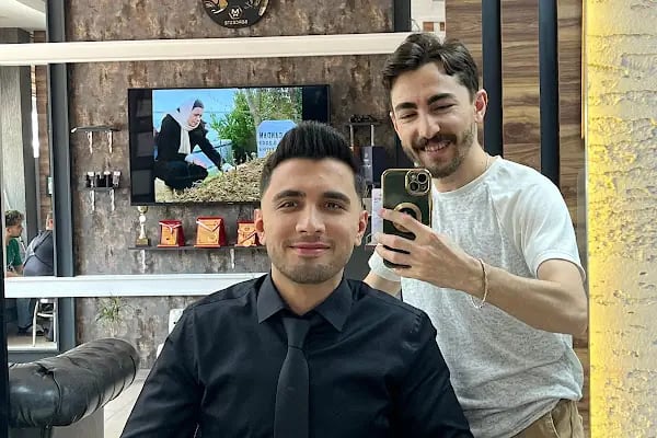 Samet Gülsüm Barber's Club - Resim 17