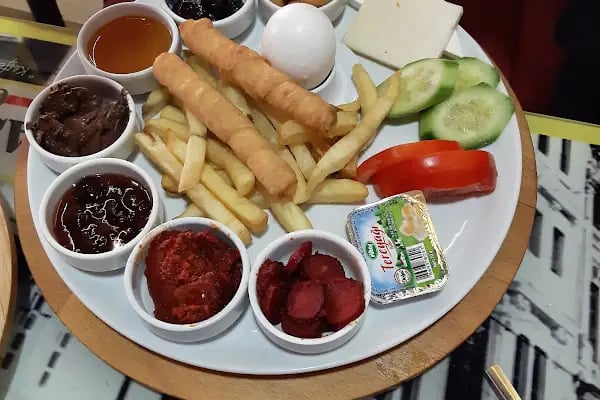 Kaşif Cafe | Merkez Şub - Resim 3