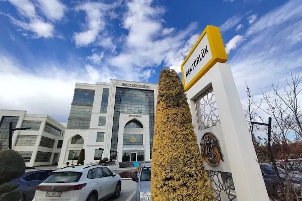Selçuk Üniversitesi Rektörlüğü - Resim 5