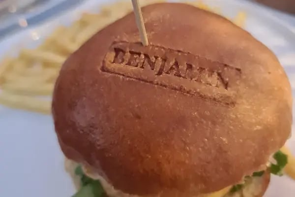 Benjamin Burger Co. - Resim 11