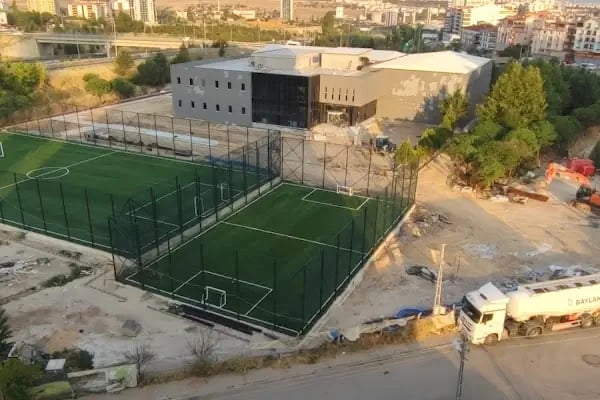 Yeni Bayındır Spor Kompleksi ve Yüzme Havuzu - Resim 12