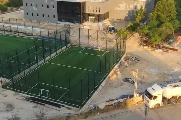 Yeni Bayındır Spor Kompleksi ve Yüzme Havuzu - Resim 9