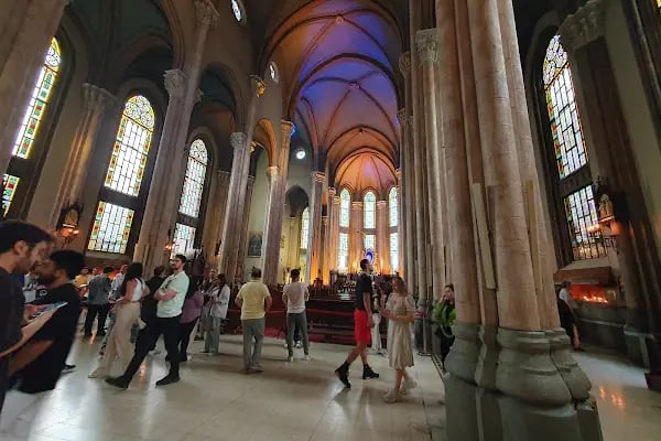 İstiklal Caddesi Kilise - Resim 16