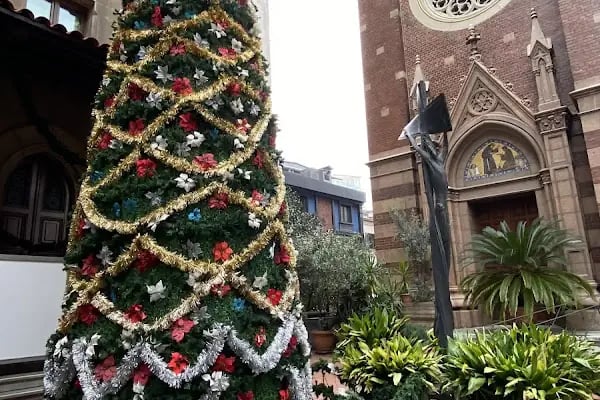 İstiklal Caddesi Kilise - Resim 11