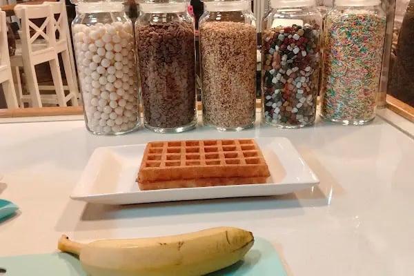 WAFFLE CHU - Resim 5