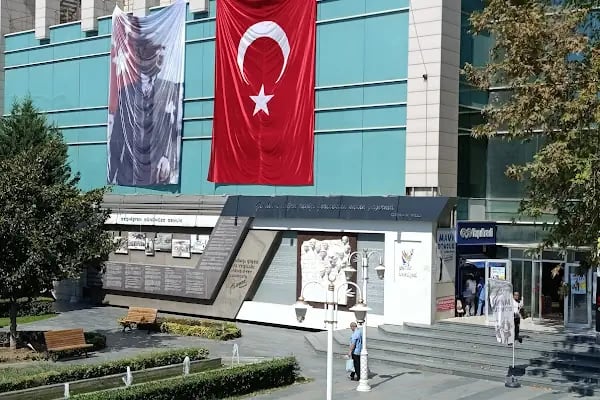 Gemlik Meydanı - Resim 12
