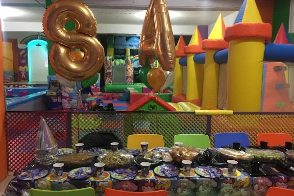 Massy Kids & Family Cafe - Resim 14