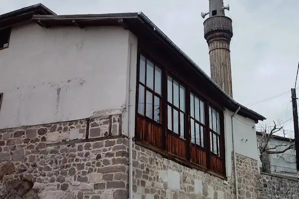Direkli Cami - Resim 17