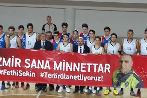 Bornova Belediyesi Altindag Spor Salonu - Resim 2
