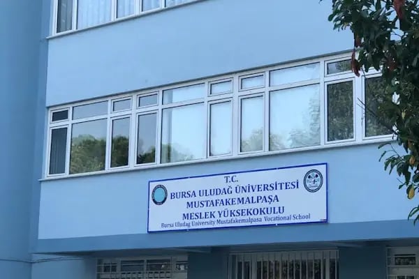Uludağ Üniversitesi Mustafakemalpaşa Meslek Yüksekokulu - Resim 19