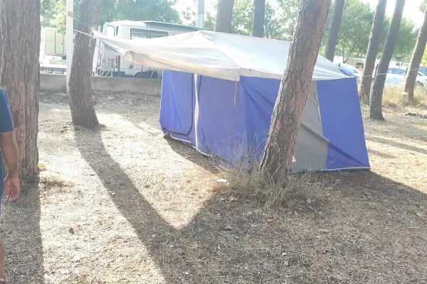 Karavan Kamp alanı - Resim 8